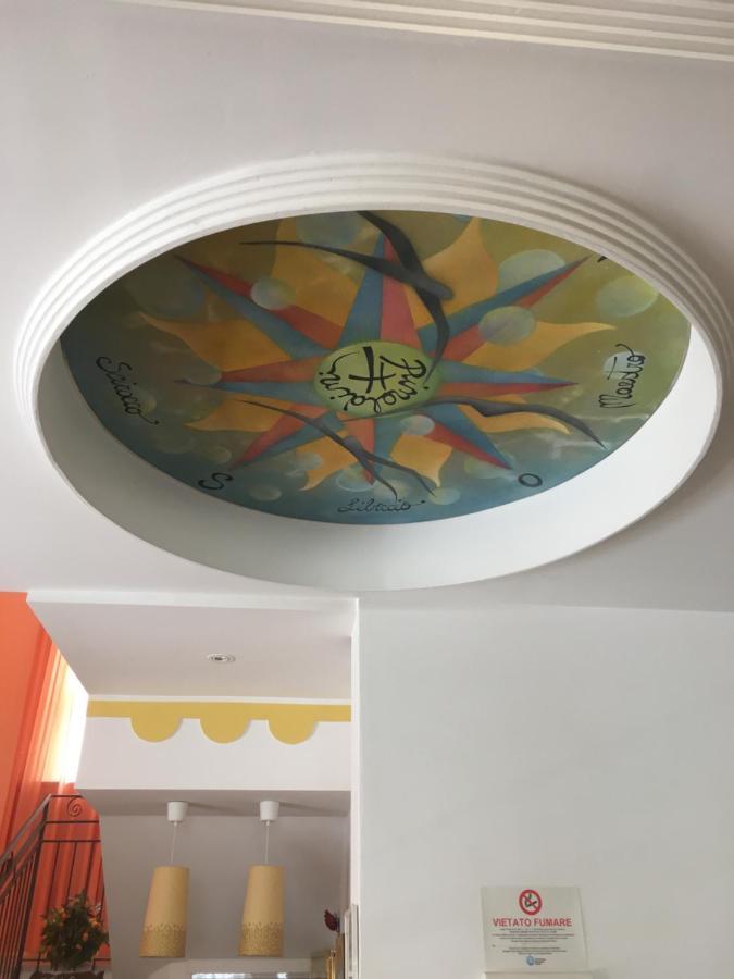 Hotel Villa Rinaldini Rimini Esterno foto